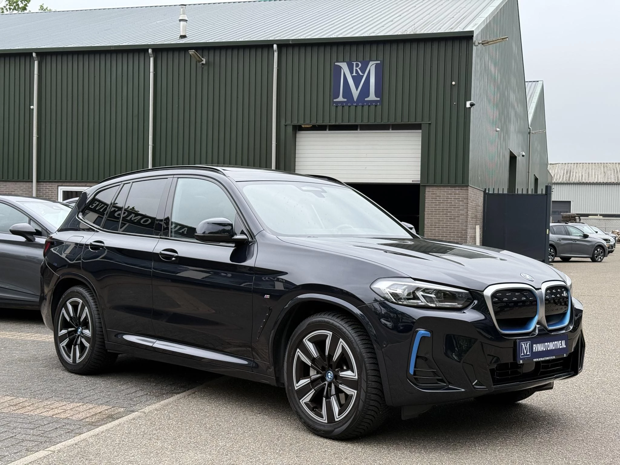 Hoofdafbeelding BMW iX3