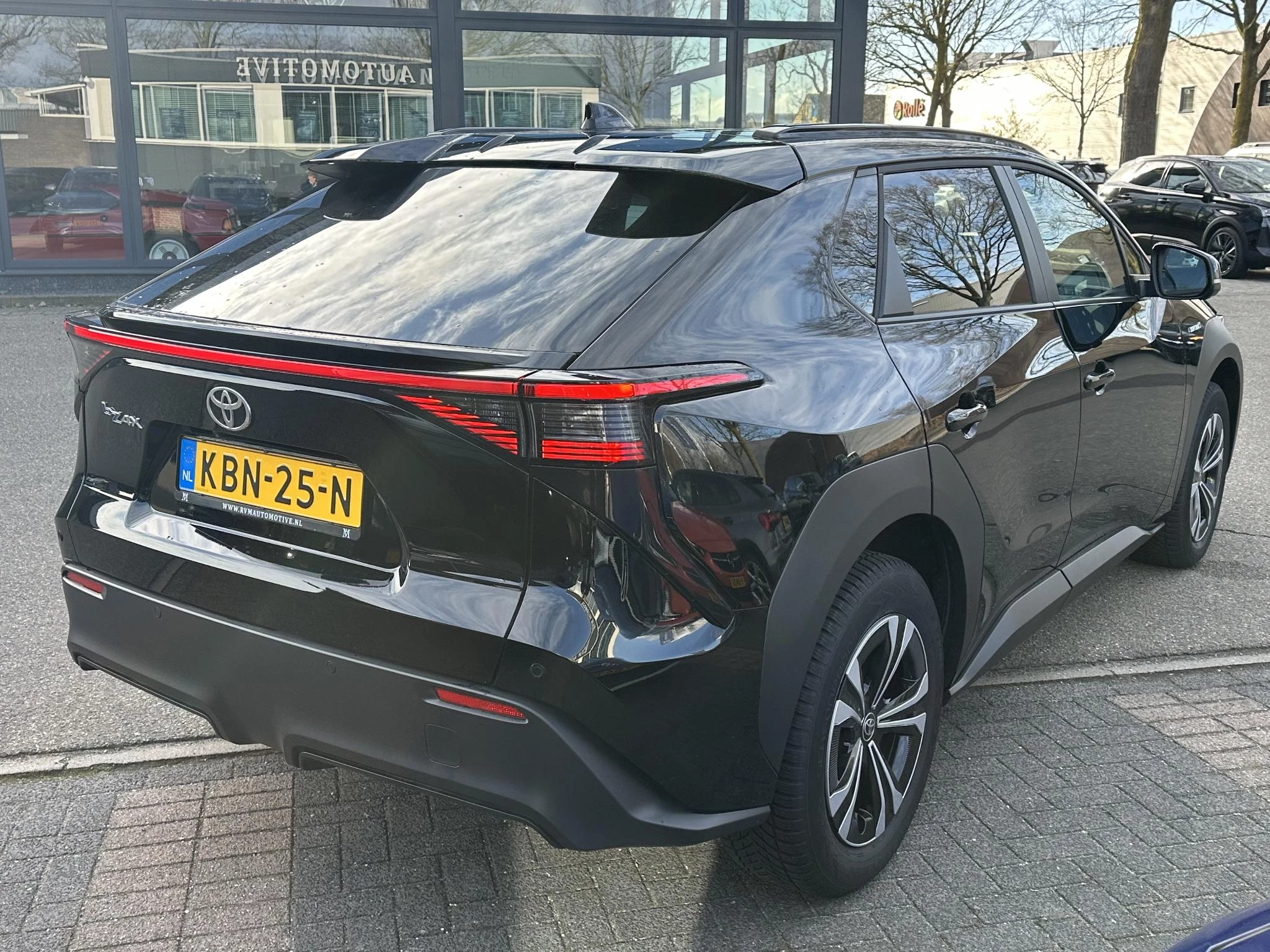 Hoofdafbeelding Toyota bZ4X