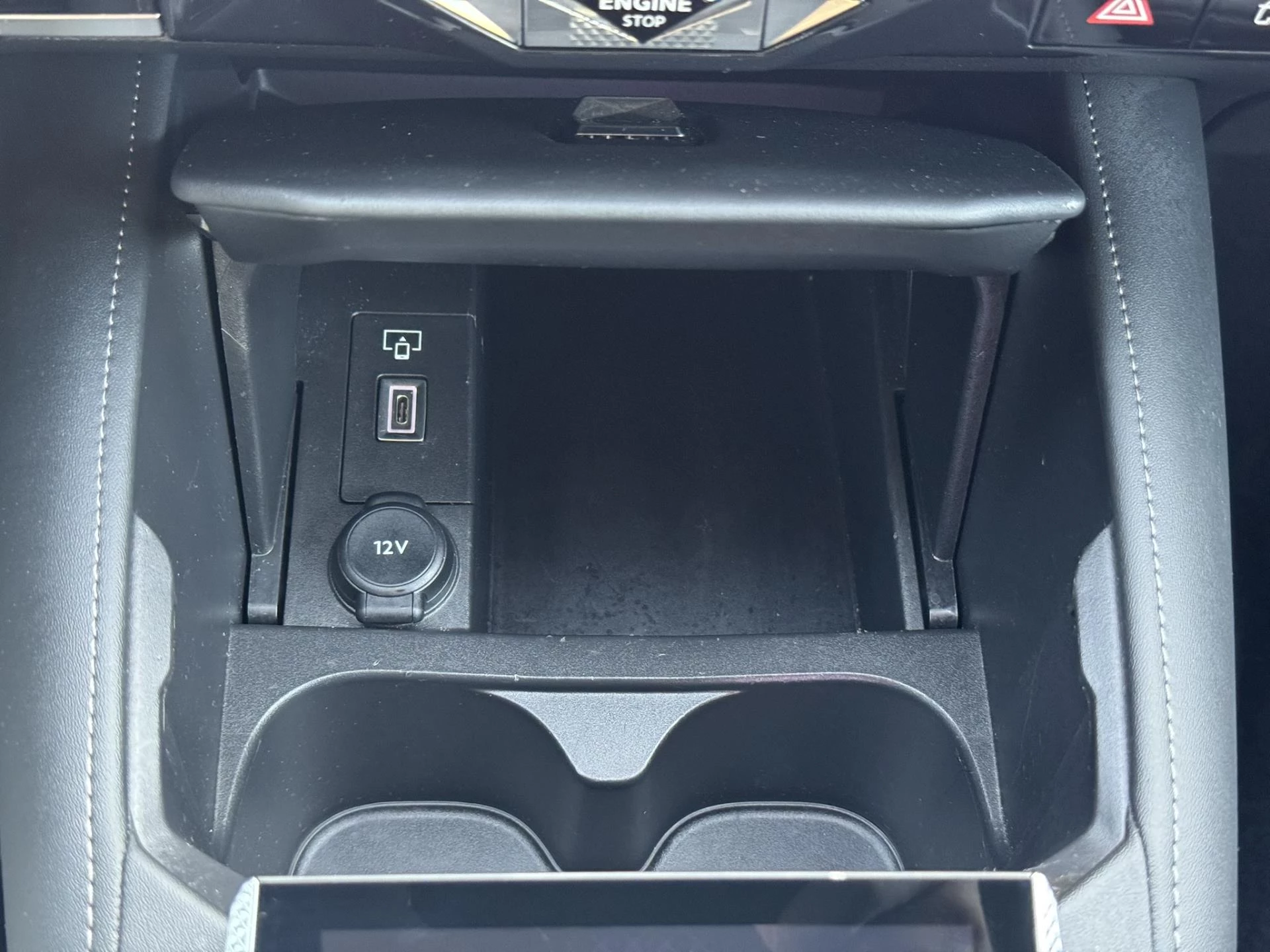 Hoofdafbeelding DS DS 4