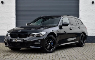 BMW 3-serie Touring 330e High Executive M-Sport | ACC | Laser | HUD | H&K | 19" |
