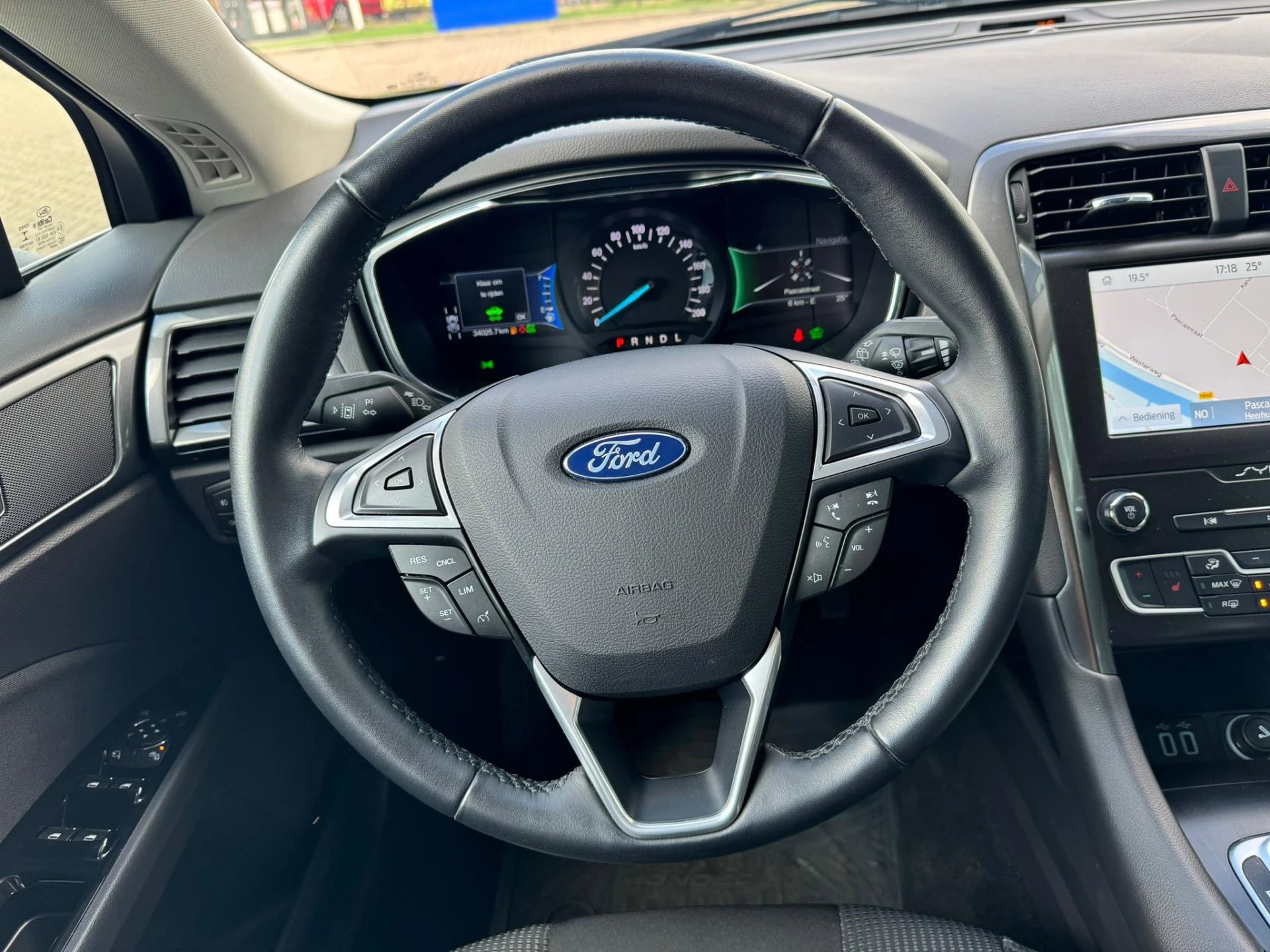 Hoofdafbeelding Ford Mondeo