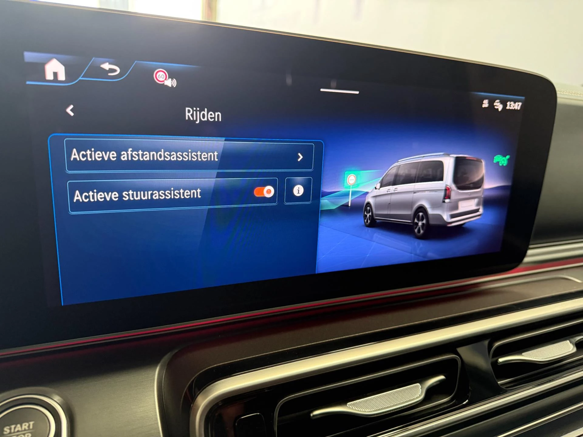 Hoofdafbeelding Mercedes-Benz EQV