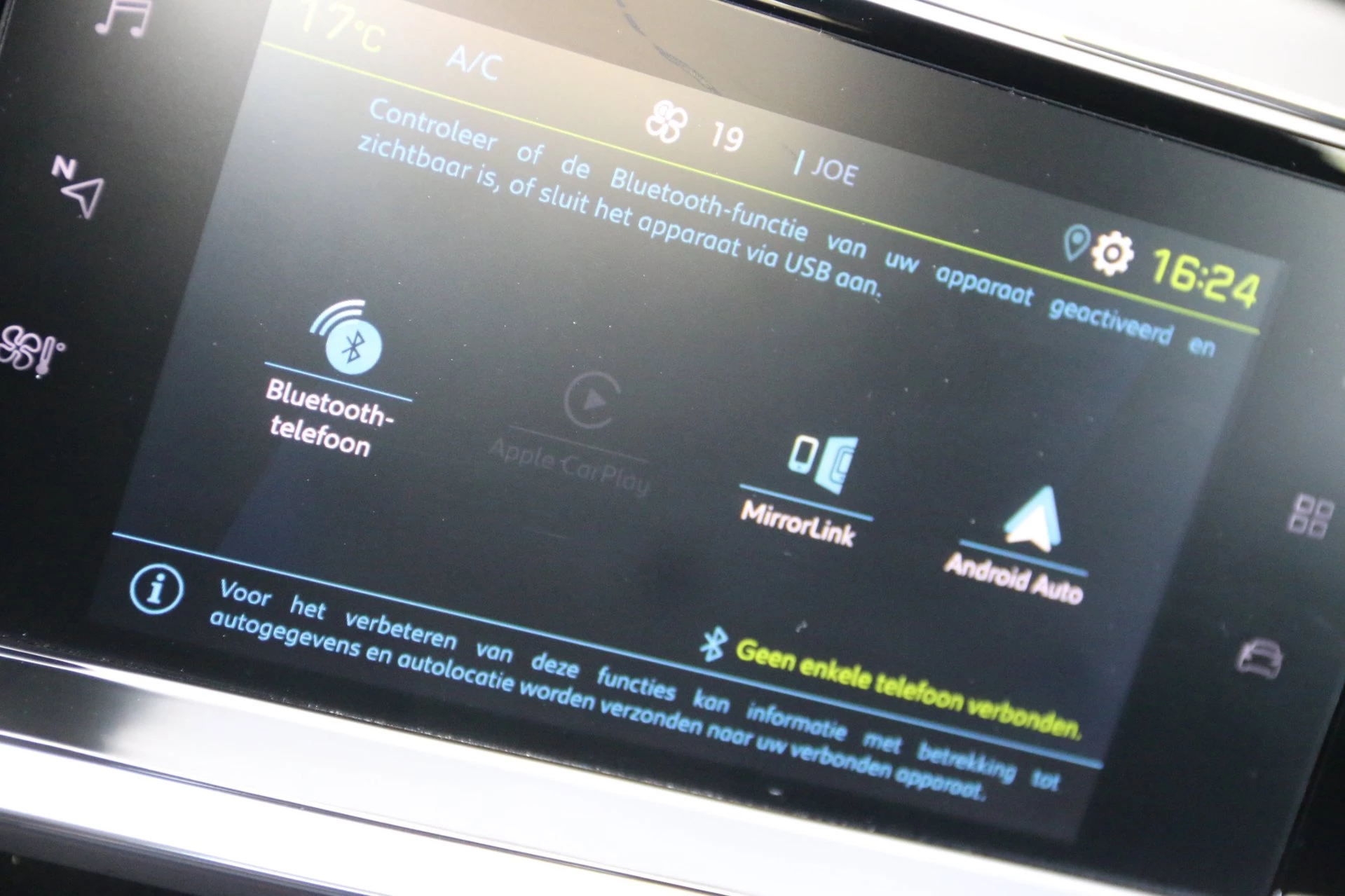 Hoofdafbeelding Peugeot e-2008