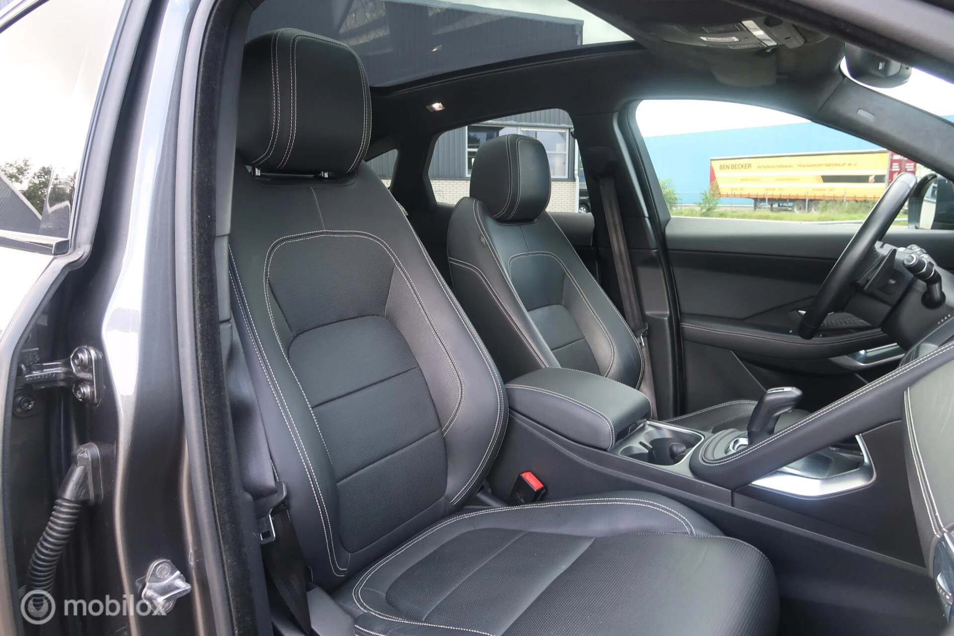 Hoofdafbeelding Jaguar E-PACE