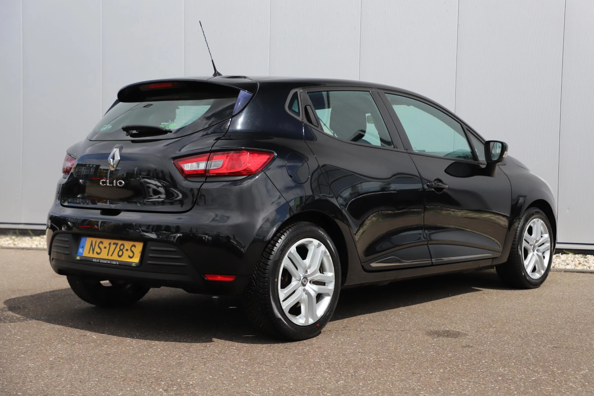 Hoofdafbeelding Renault Clio