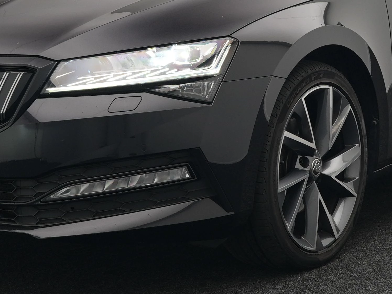 Hoofdafbeelding Škoda Superb