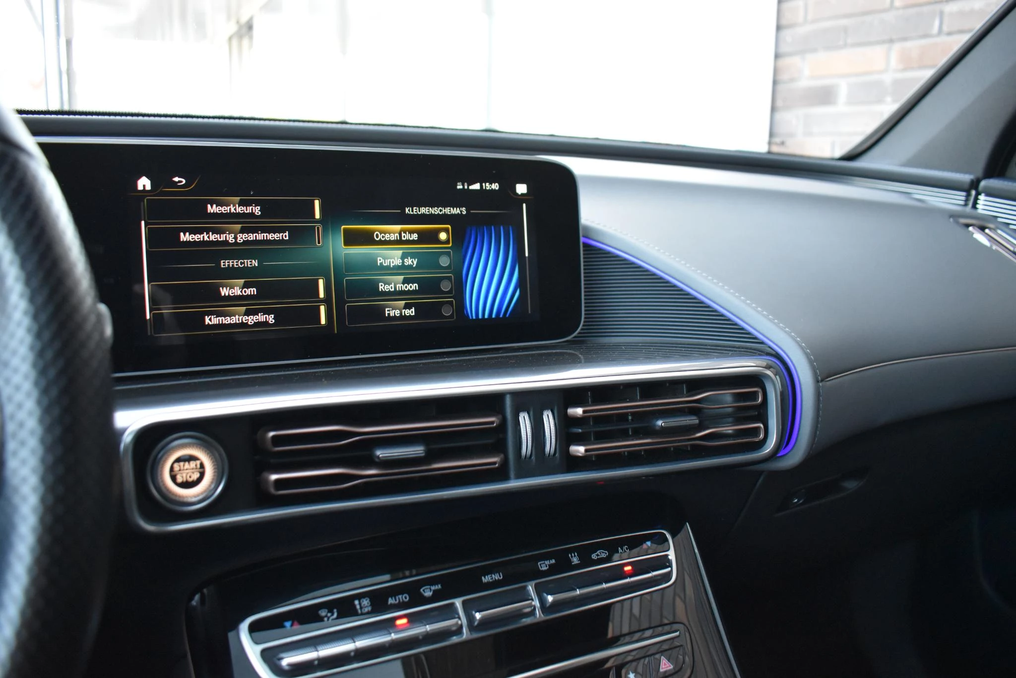 Hoofdafbeelding Mercedes-Benz EQC