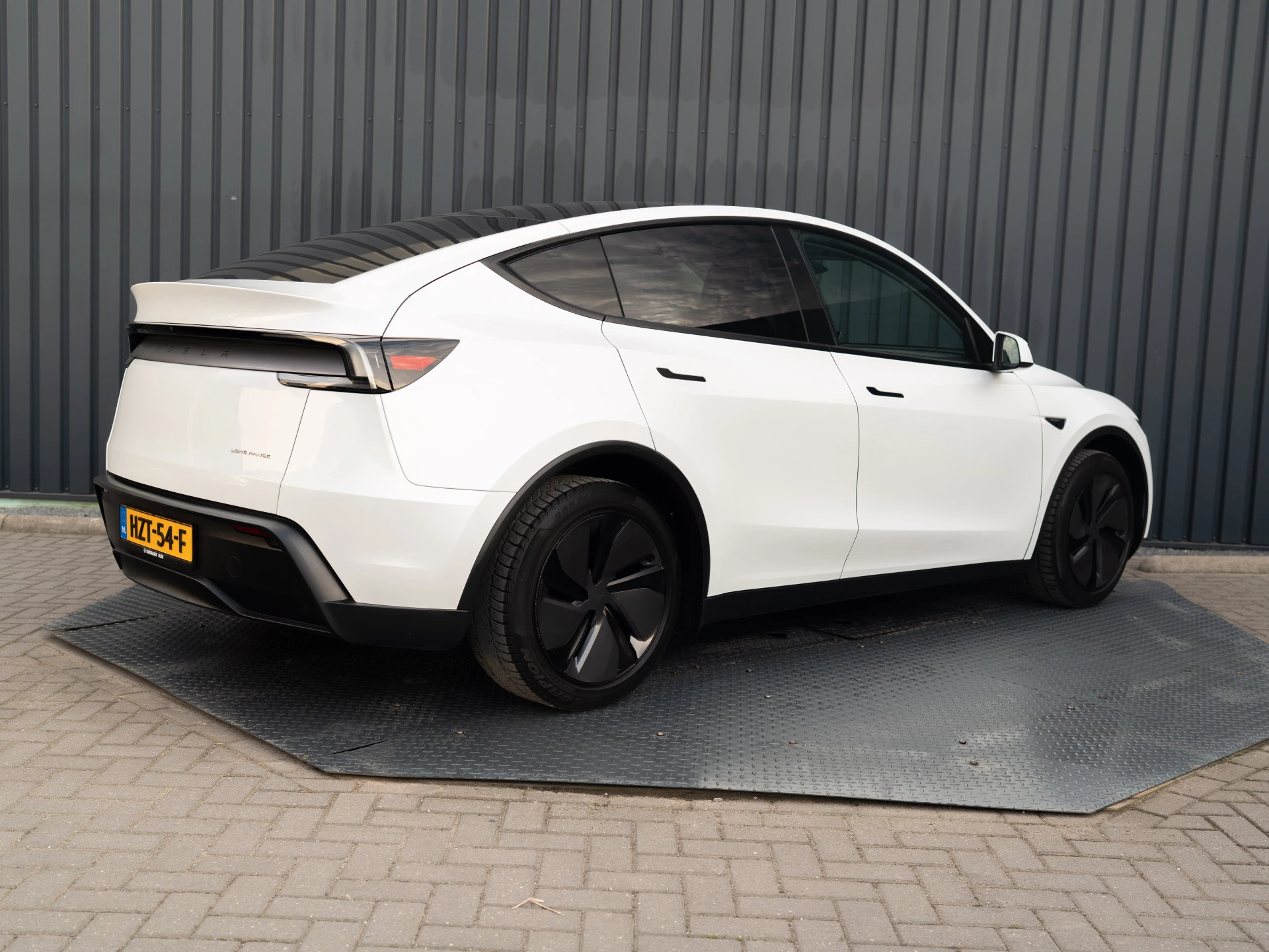 Hoofdafbeelding Tesla Model Y