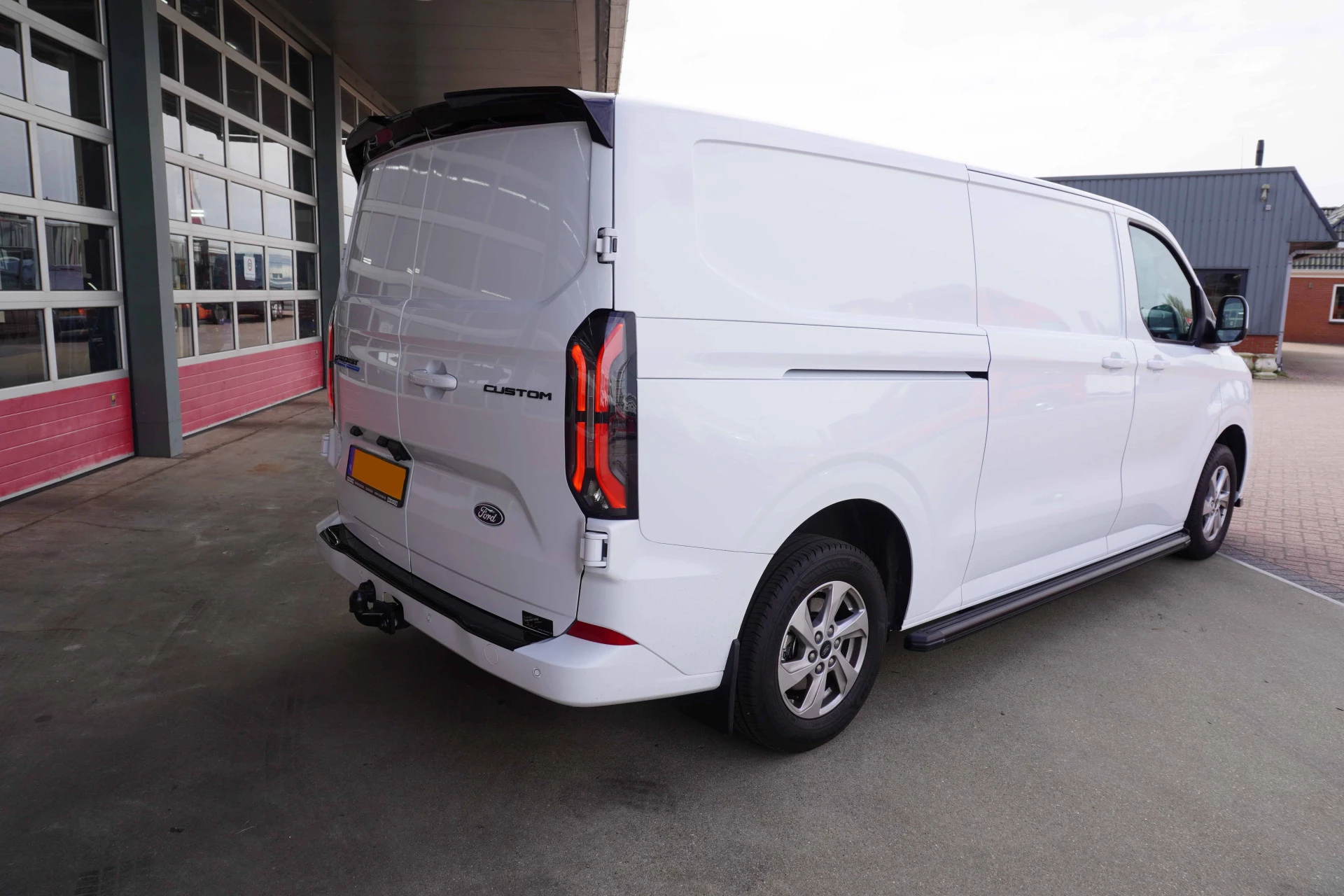 Hoofdafbeelding Ford E-Transit
