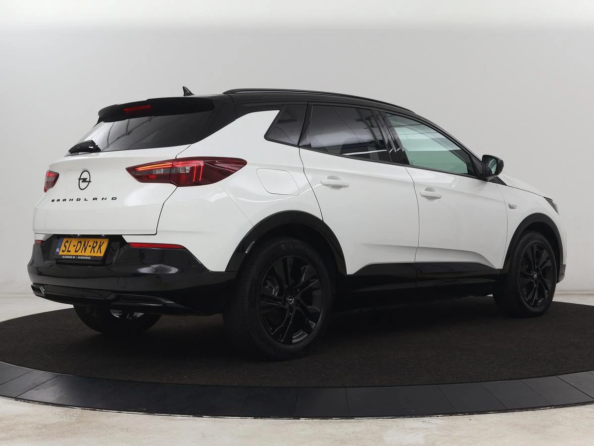 Hoofdafbeelding Opel Grandland X