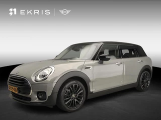 MINI Clubman Cooper Automaat / Sportstoelen / Getint glas / Cruise / LED / Half leder / PDC / Climate / Alu wielen 17 inch