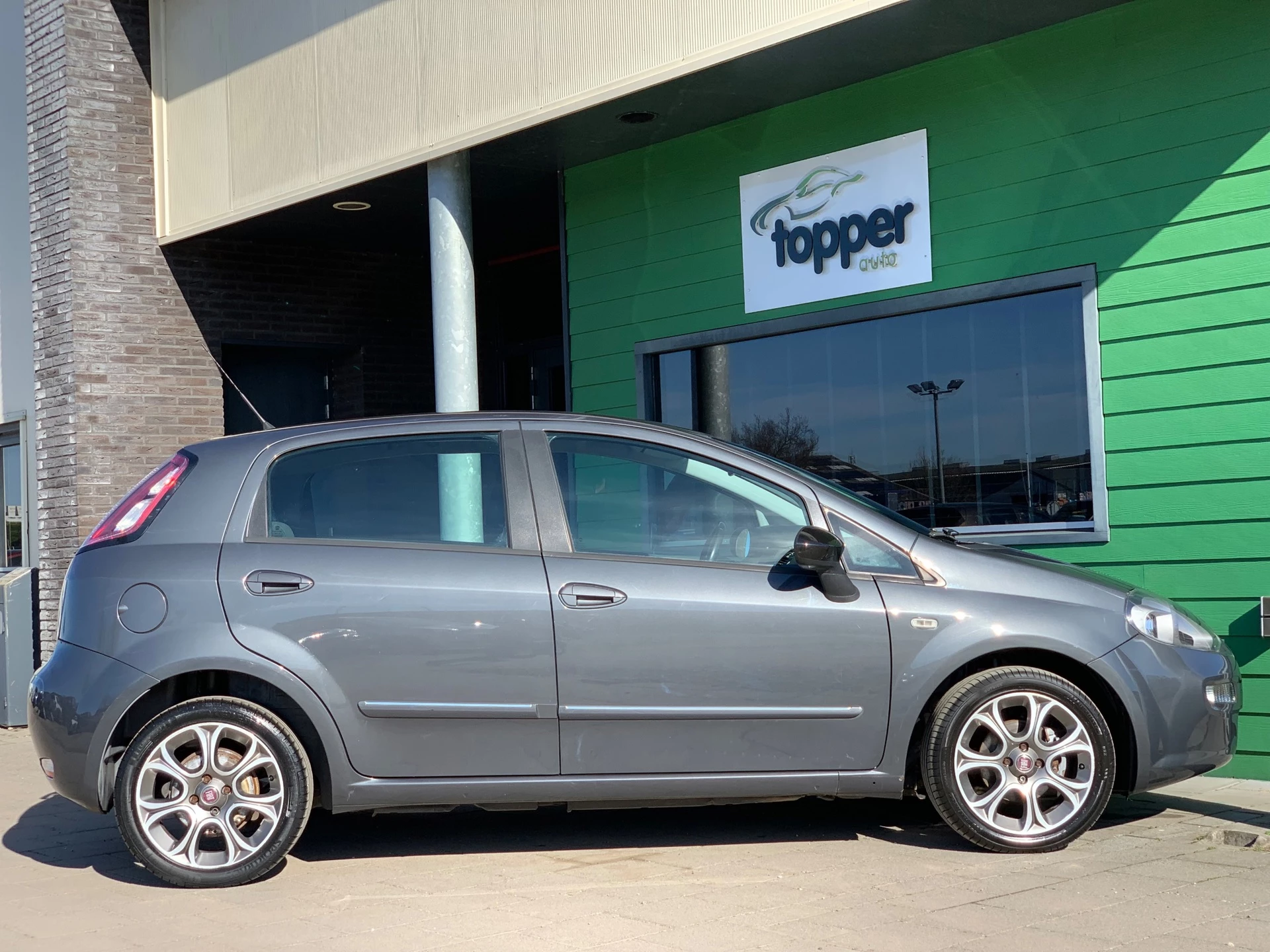 Hoofdafbeelding Fiat Punto