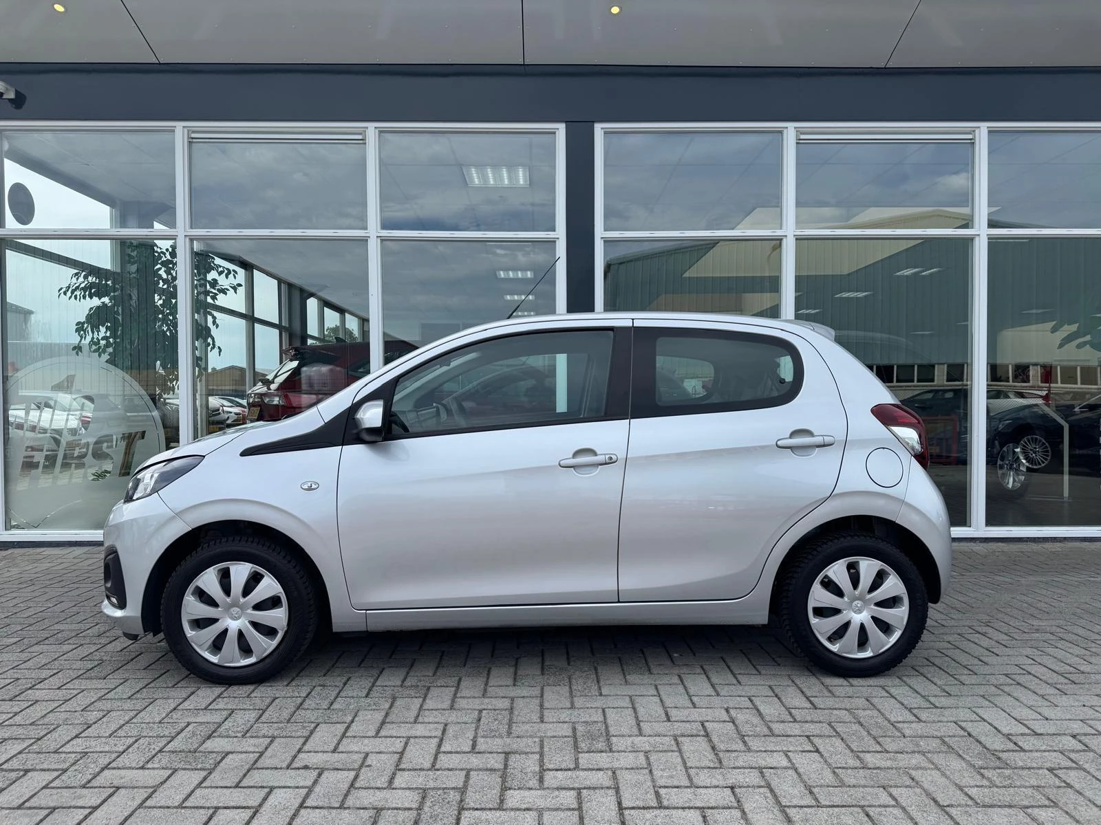 Hoofdafbeelding Peugeot 108
