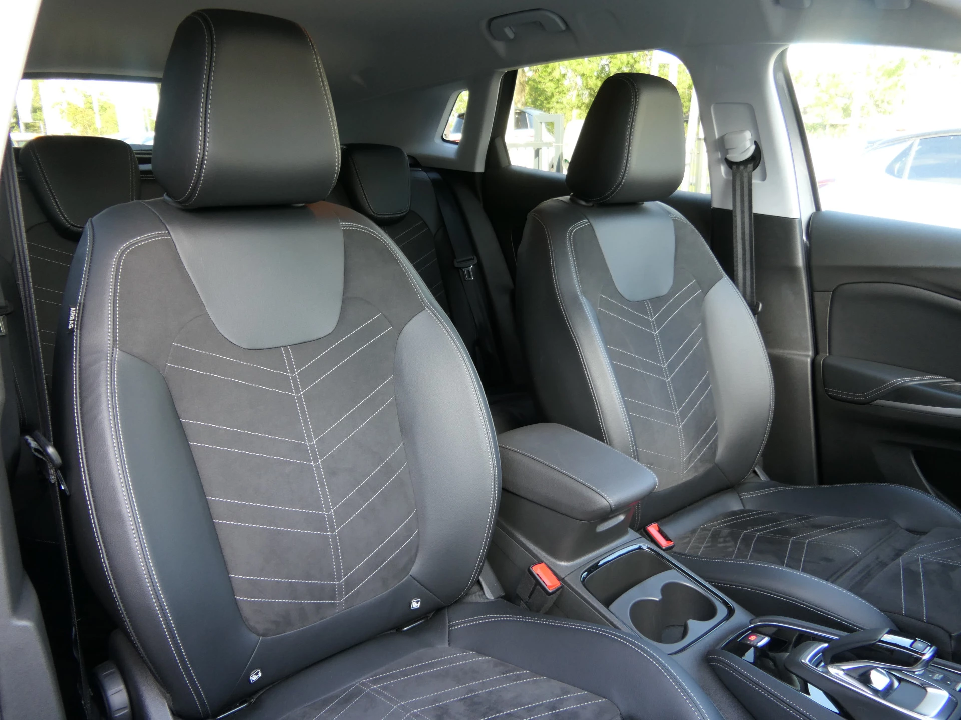 Hoofdafbeelding Opel Grandland