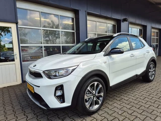 Kia Stonic 1.0 T-GDI DYNAMIC LINE, Camera, Carplay, Zwart dak, Navi, Cruise controle, ALL IN prijs!
