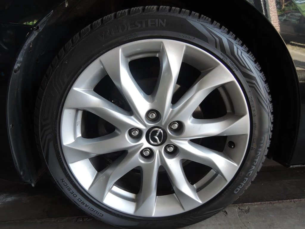 Hoofdafbeelding Mazda 3