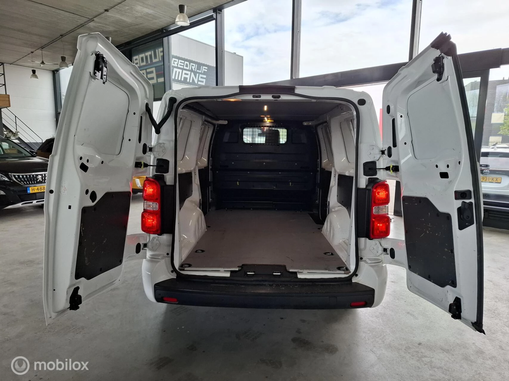 Hoofdafbeelding Peugeot Expert