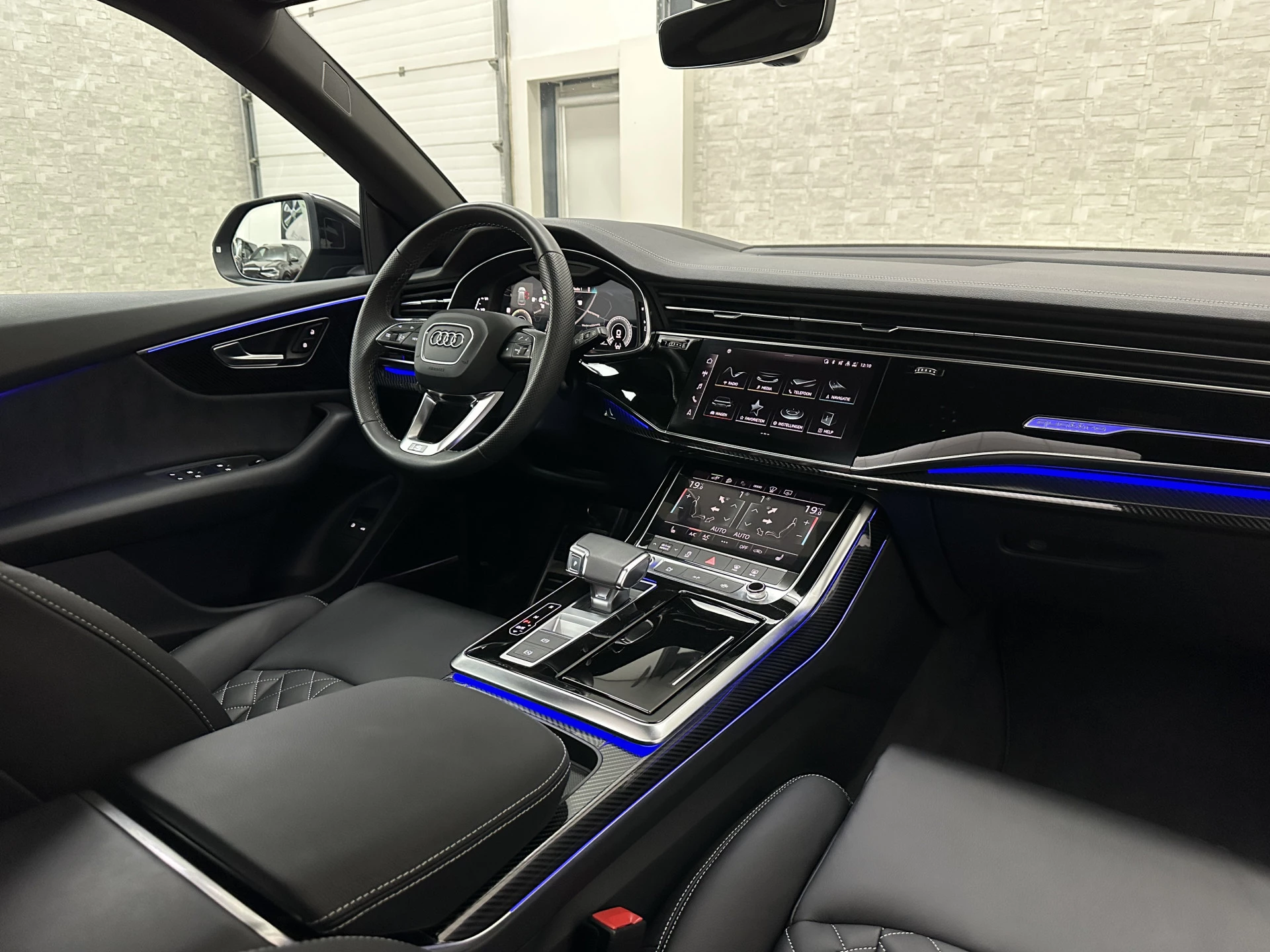 Hoofdafbeelding Audi Q8