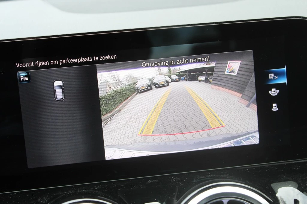 Hoofdafbeelding Mercedes-Benz EQA