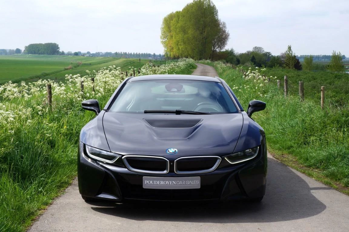 Hoofdafbeelding BMW i8