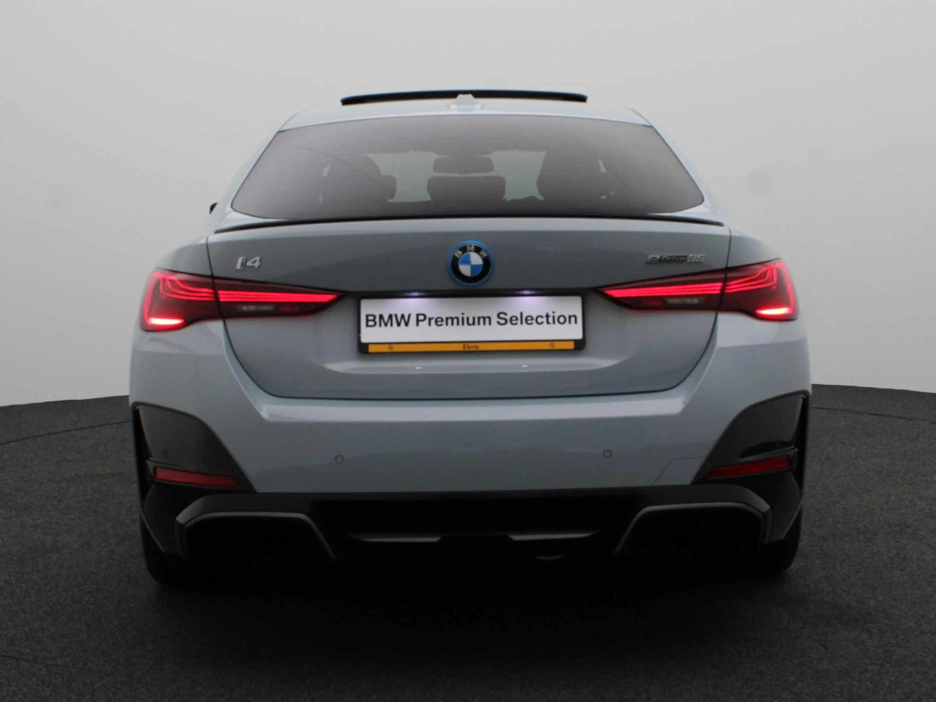 Hoofdafbeelding BMW i4