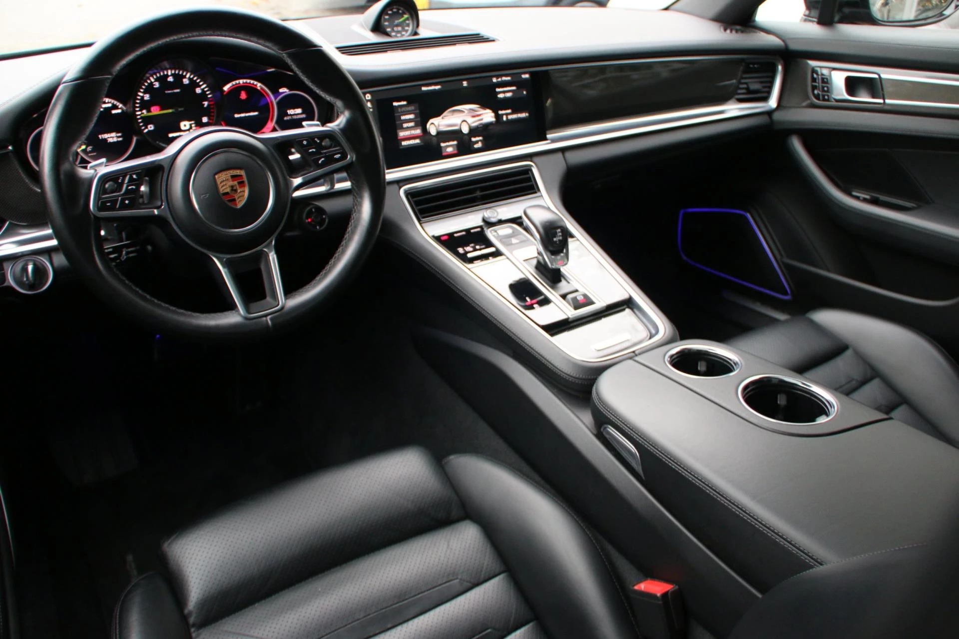 Hoofdafbeelding Porsche Panamera