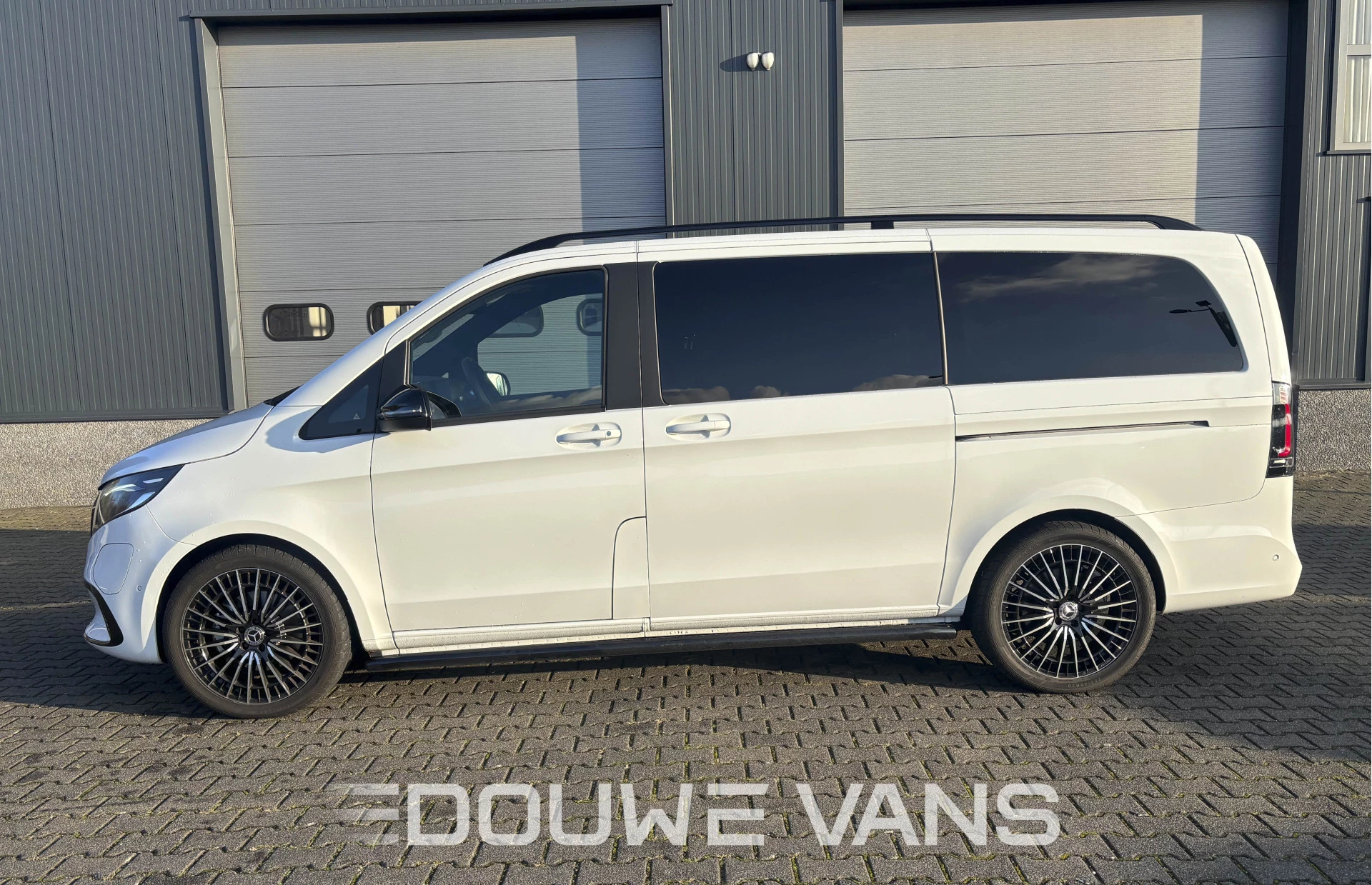 Hoofdafbeelding Mercedes-Benz EQV