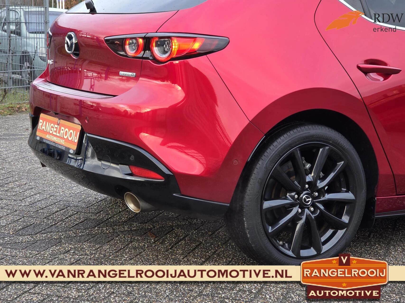 Hoofdafbeelding Mazda 3