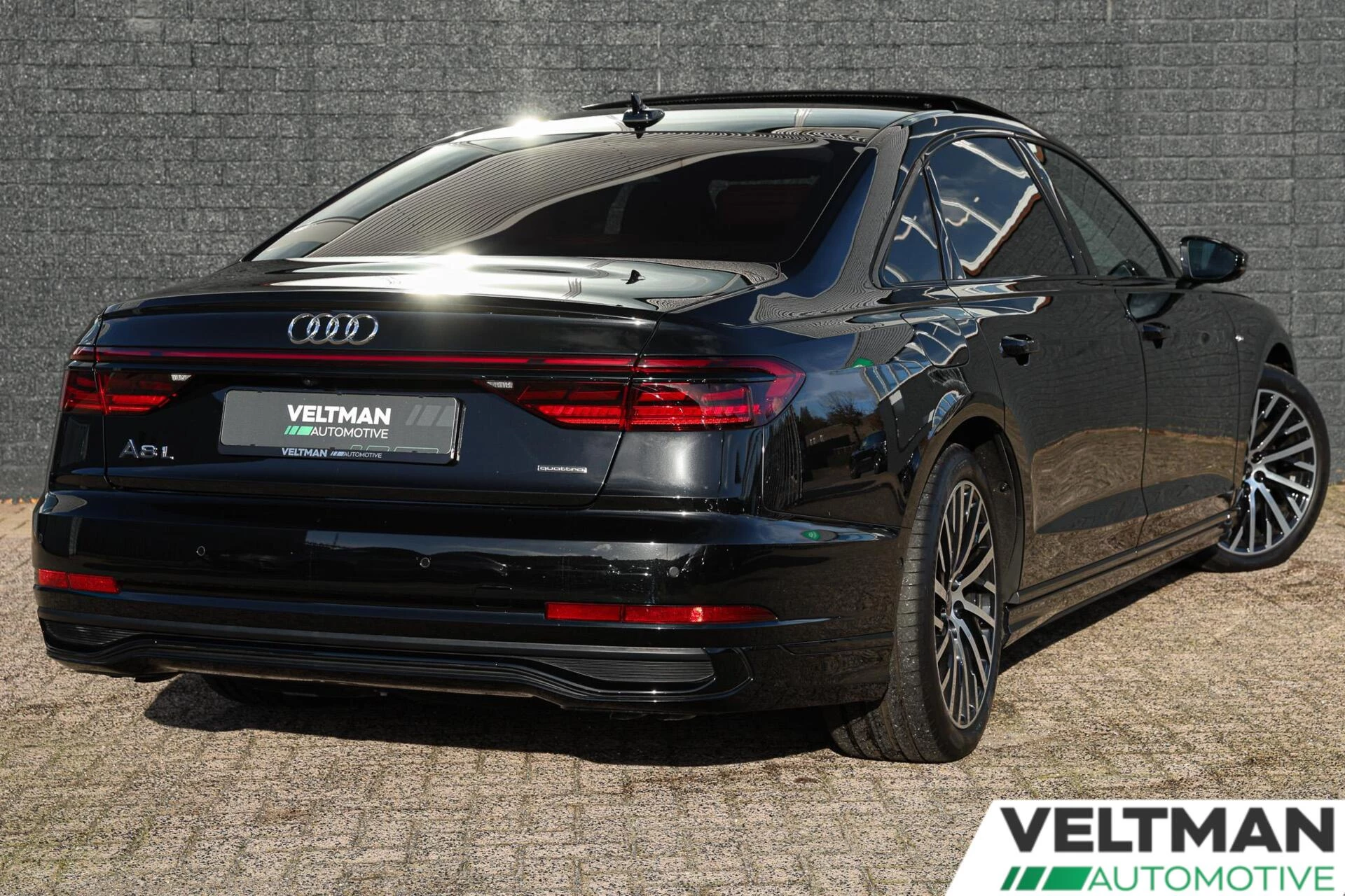 Hoofdafbeelding Audi A8