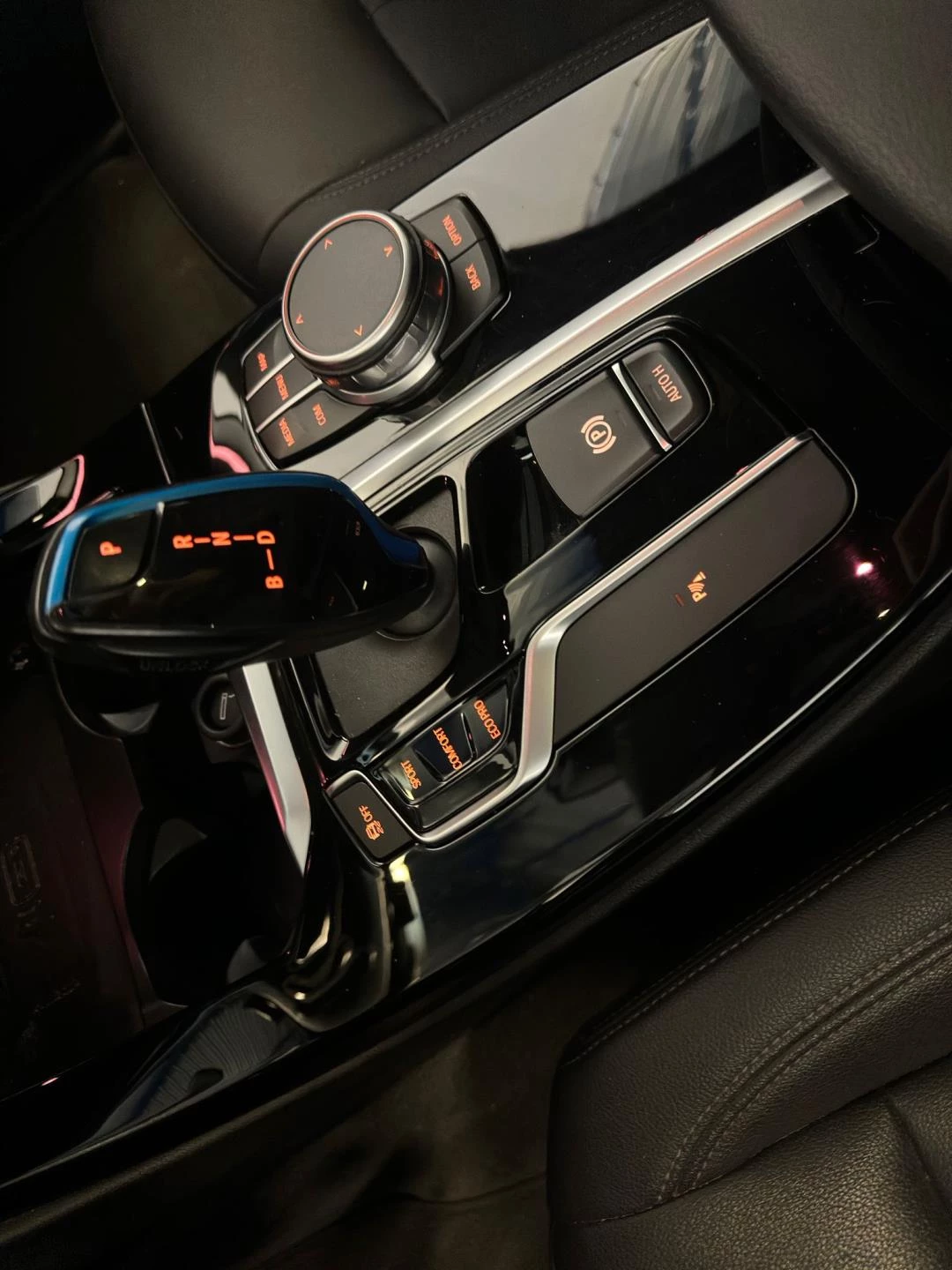 Hoofdafbeelding BMW iX3