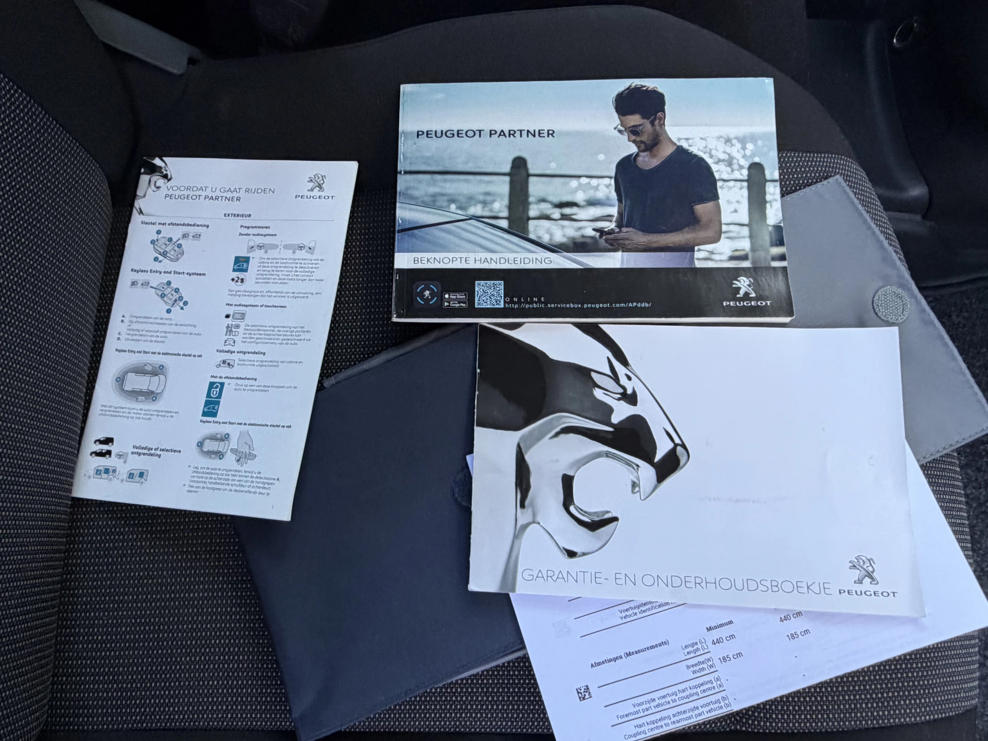 Hoofdafbeelding Peugeot Partner