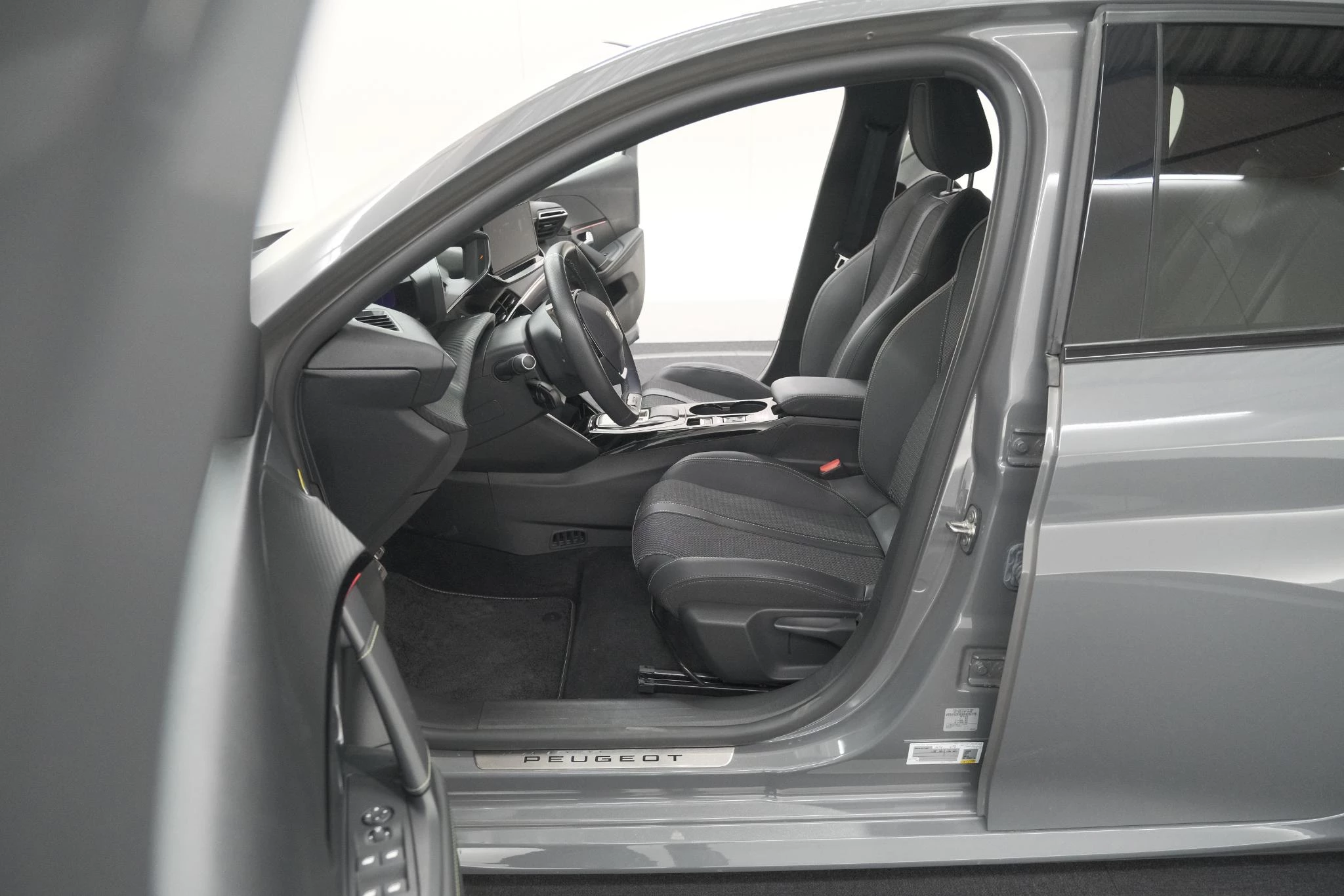 Hoofdafbeelding Peugeot e-208