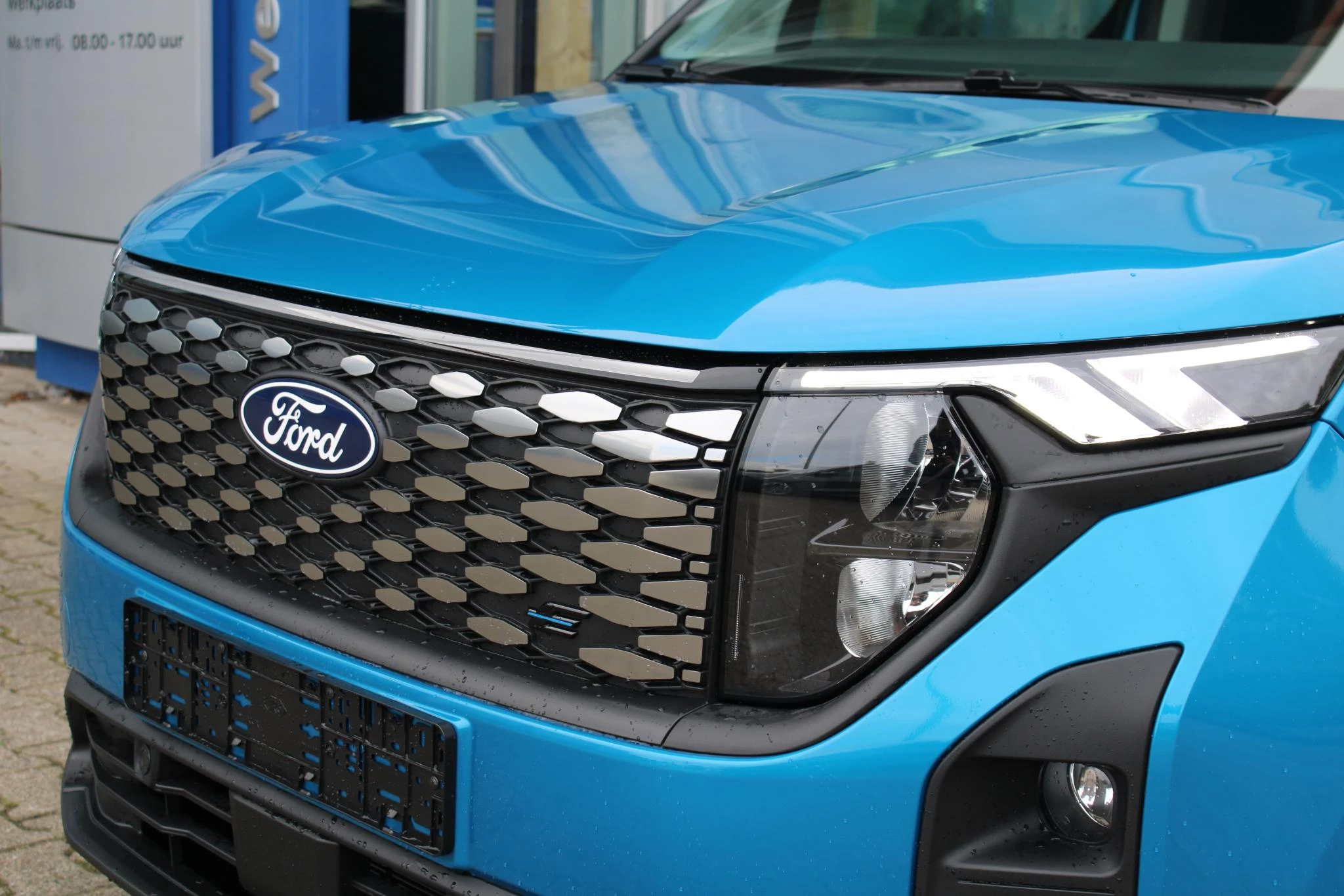 Hoofdafbeelding Ford Transit Courier