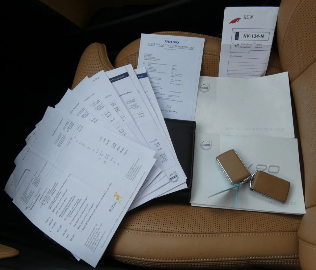 Hoofdafbeelding Volvo V90