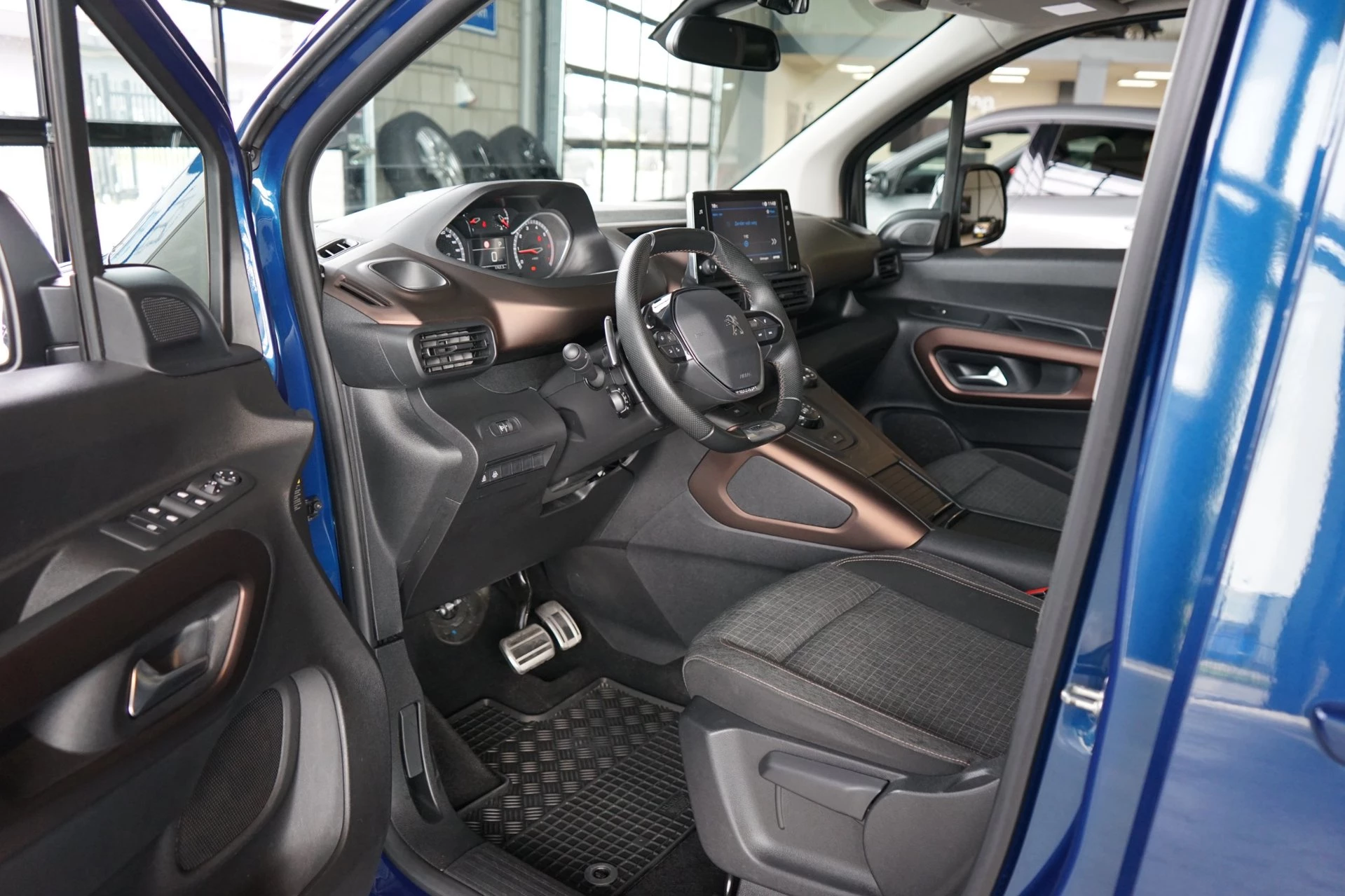 Hoofdafbeelding Peugeot Rifter