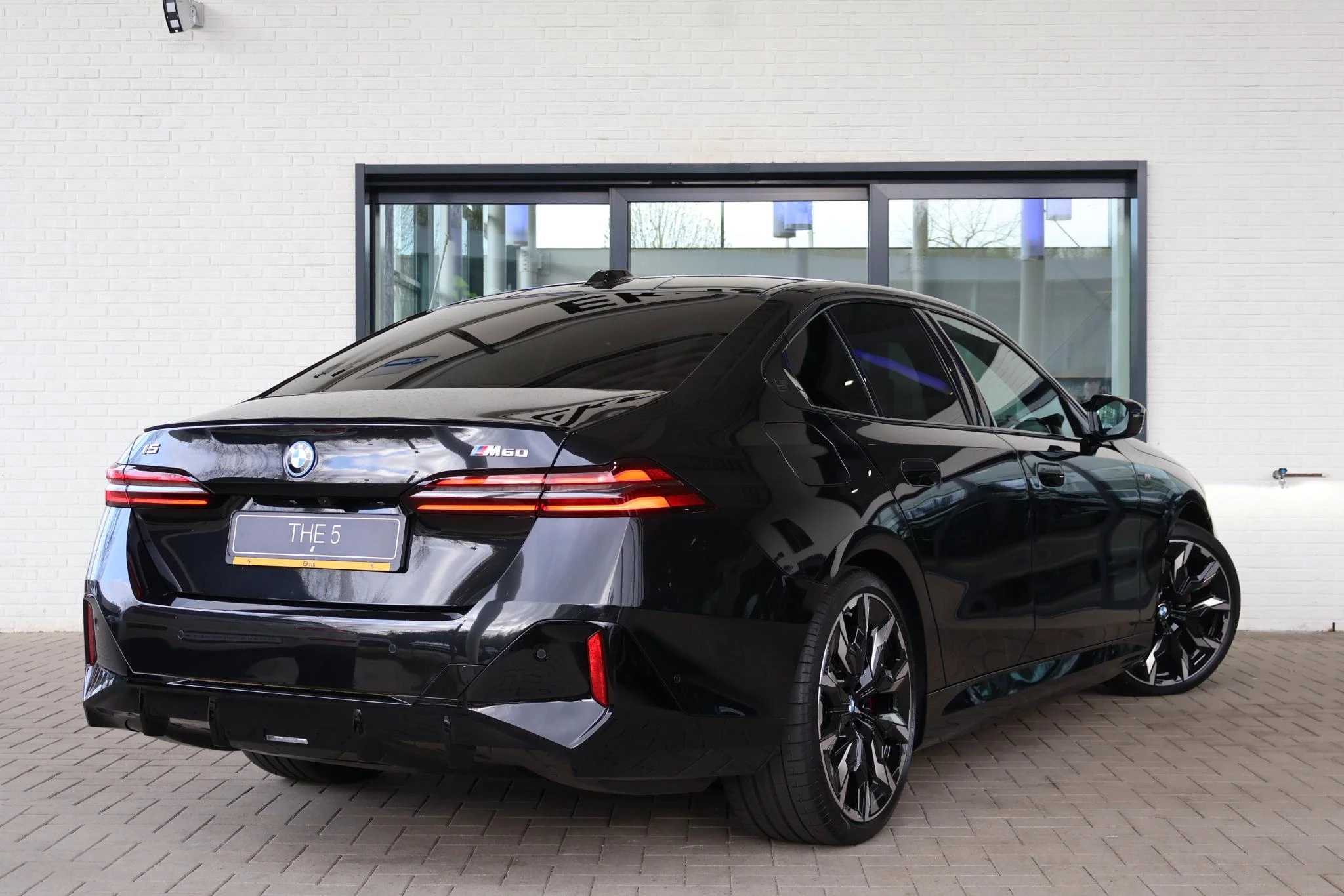 Hoofdafbeelding BMW i5