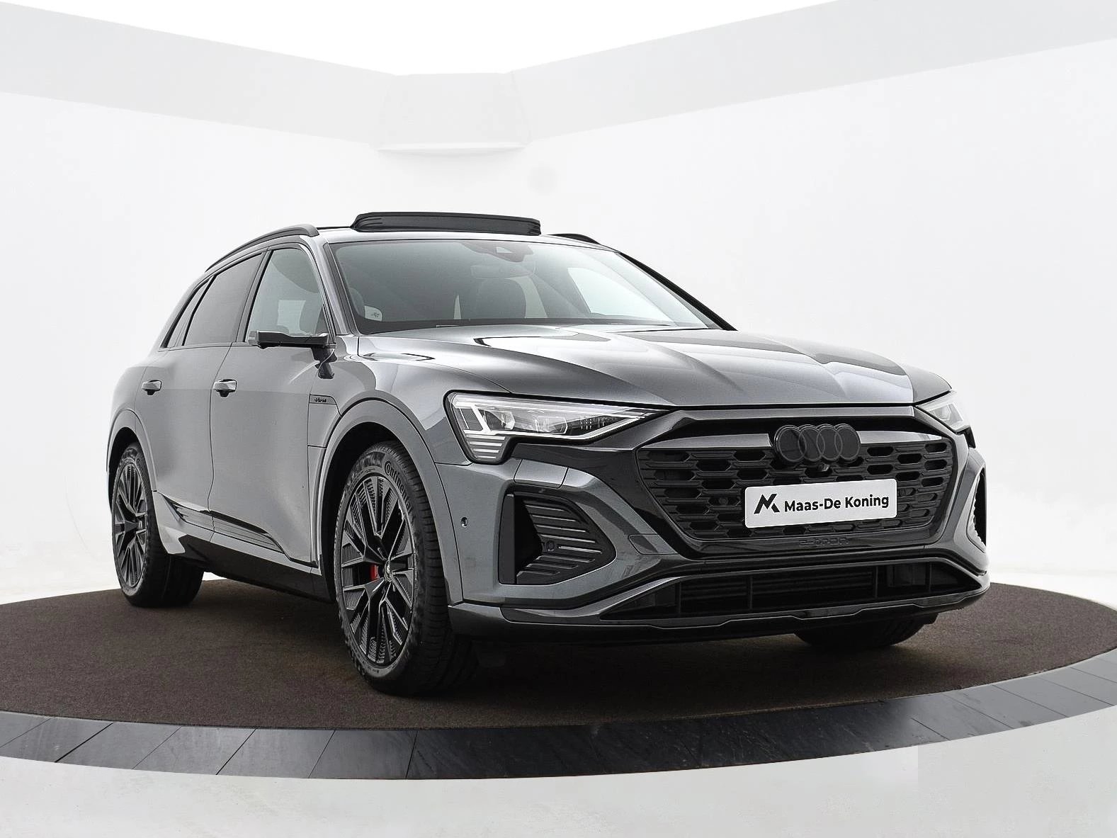 Hoofdafbeelding Audi Q8 e-tron