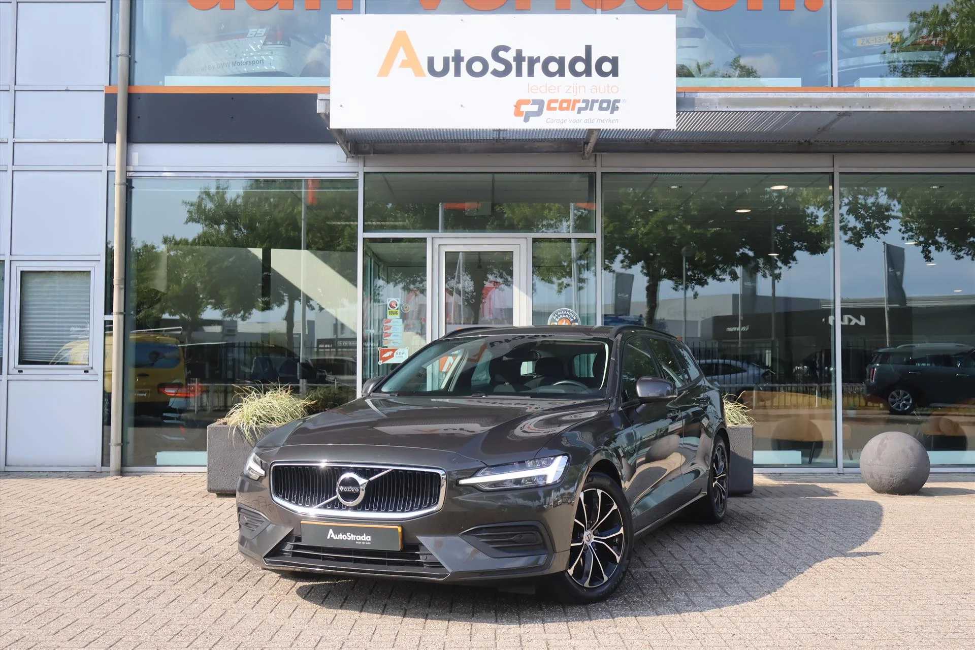 Hoofdafbeelding Volvo V60