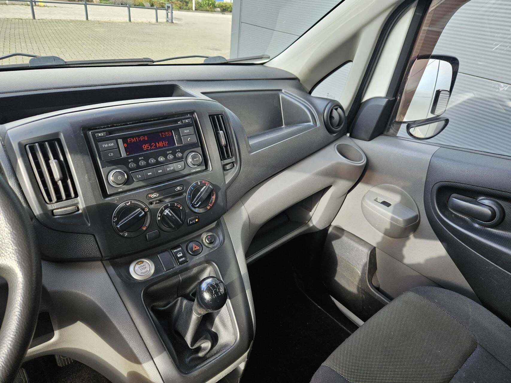 Hoofdafbeelding Nissan NV200