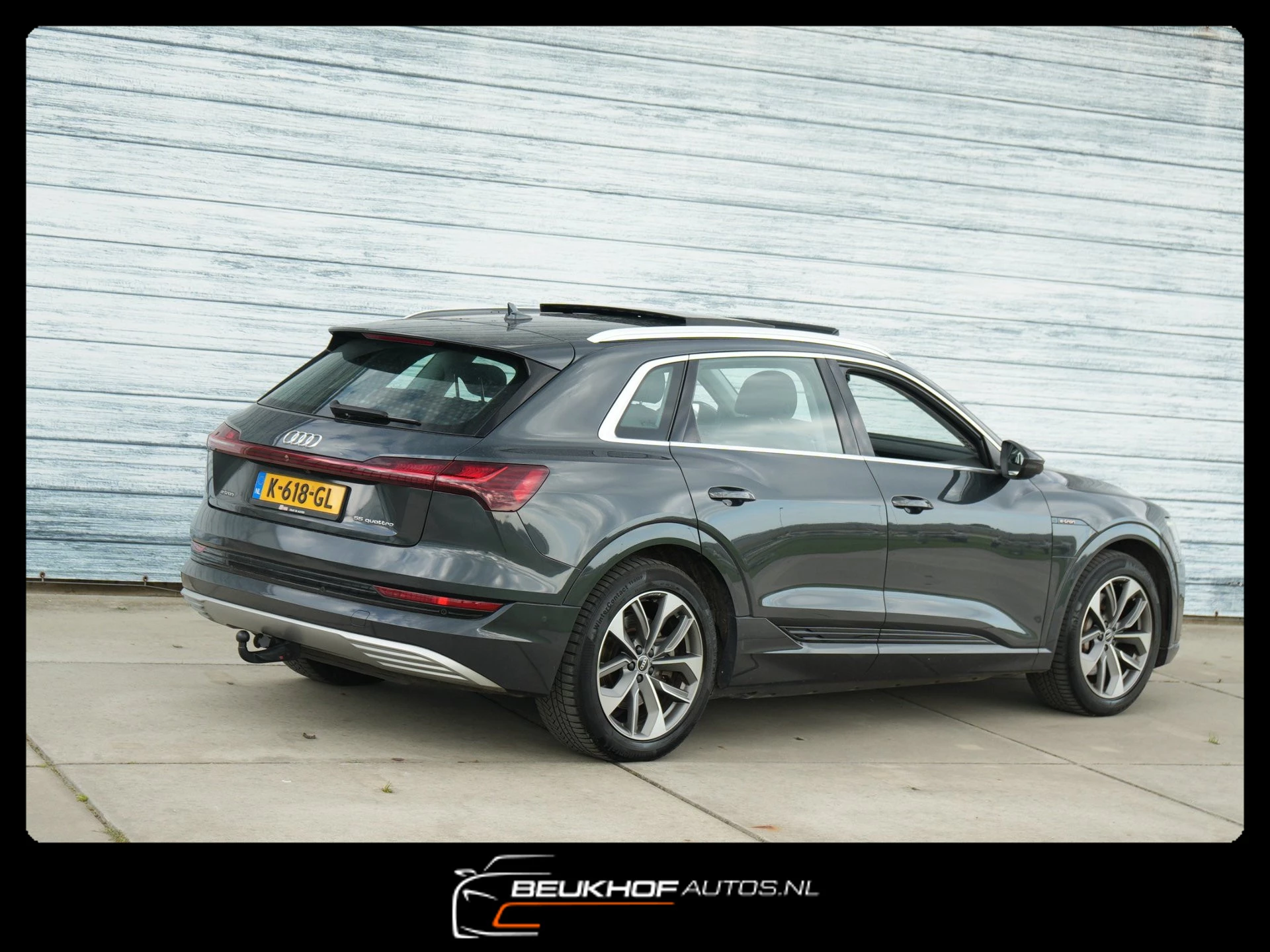 Hoofdafbeelding Audi e-tron