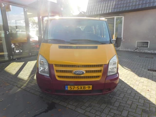 Ford Transit Kombi 300S 2.2 TDCI Staat in DE KRIM Ik ben te huur vanaf €100 per dag