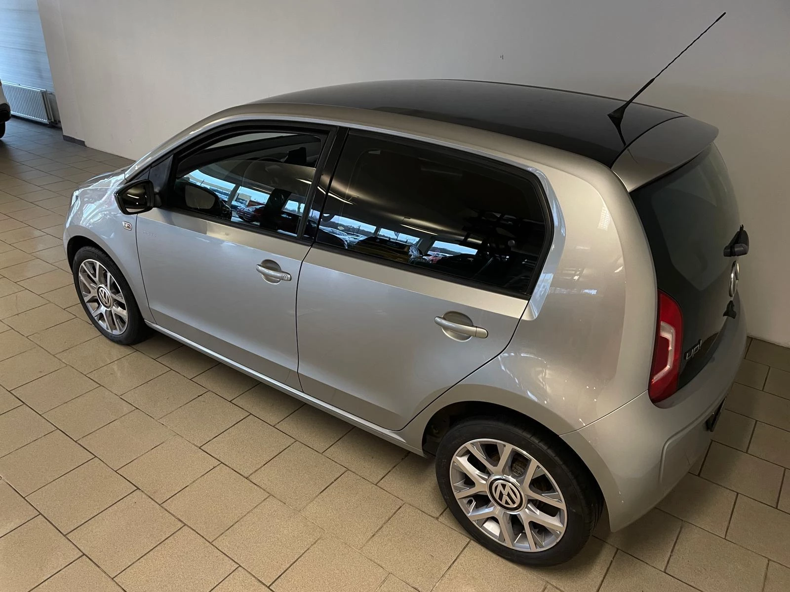 Hoofdafbeelding Volkswagen up!