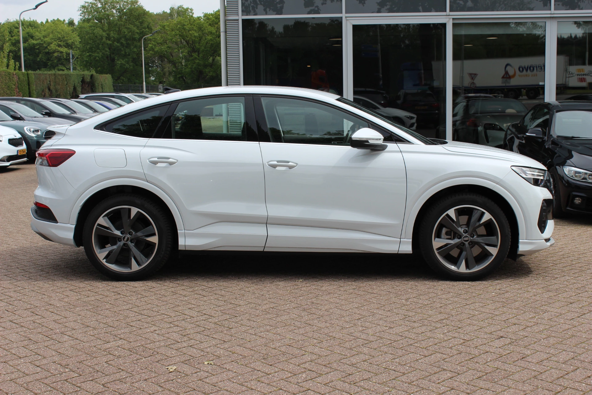 Hoofdafbeelding Audi Q4 Sportback e-tron