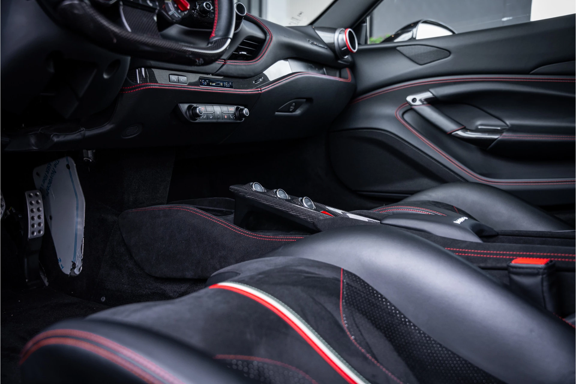 Hoofdafbeelding Ferrari F8 Tributo