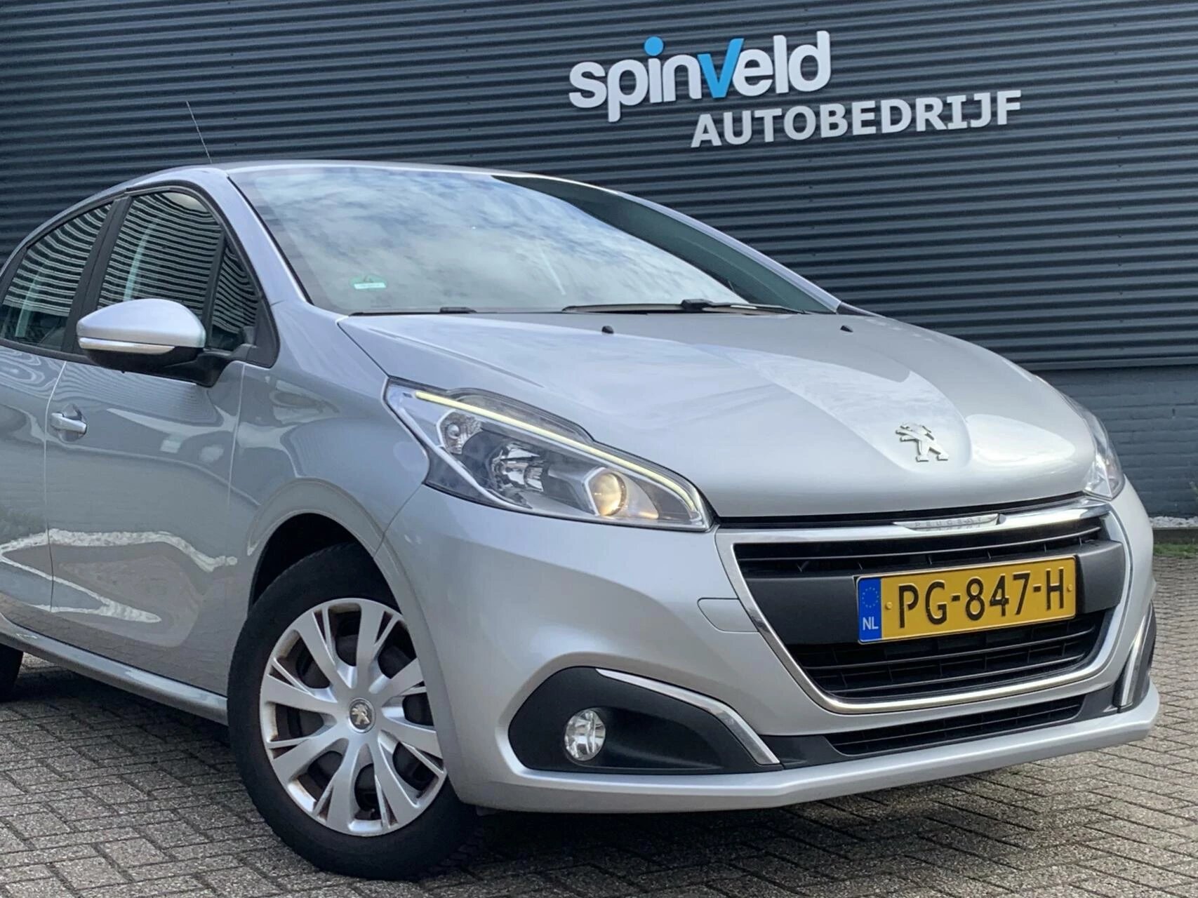 Hoofdafbeelding Peugeot 208