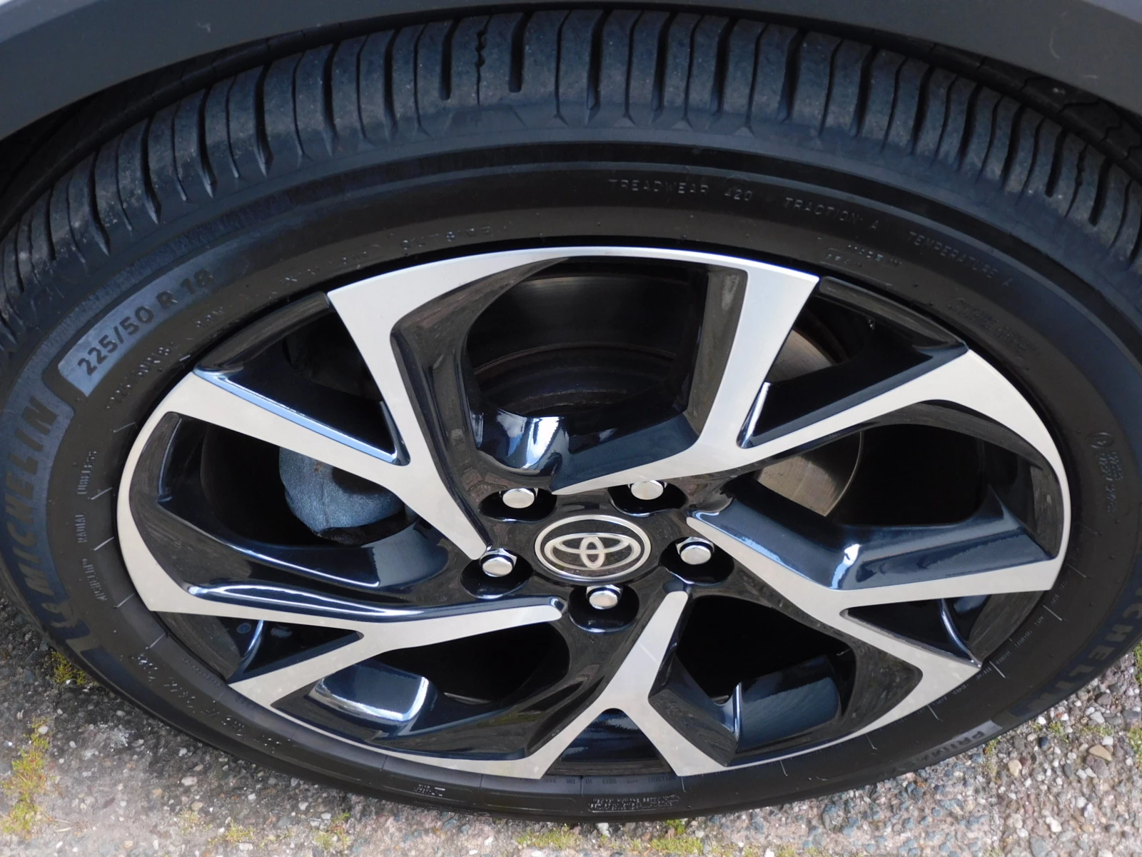 Hoofdafbeelding Toyota C-HR