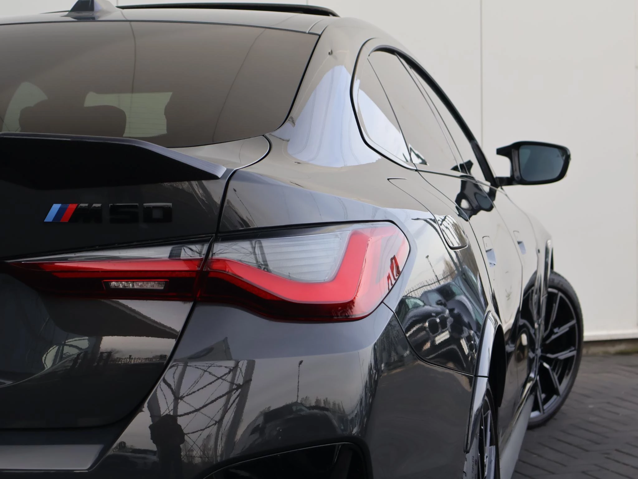 Hoofdafbeelding BMW i4