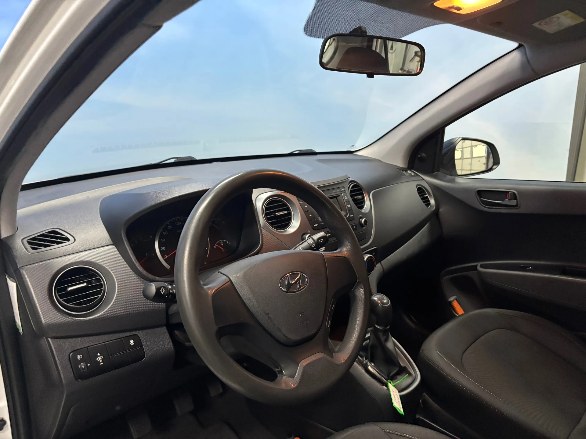 Hoofdafbeelding Hyundai i10