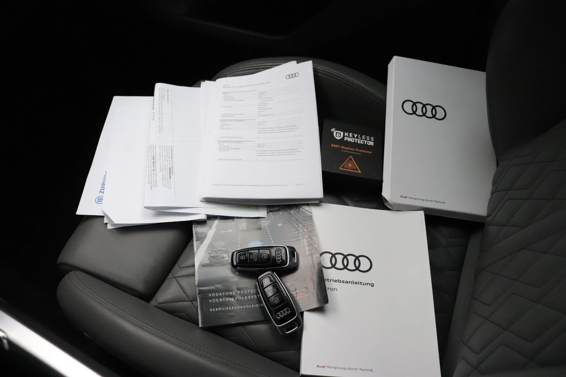 Hoofdafbeelding Audi e-tron