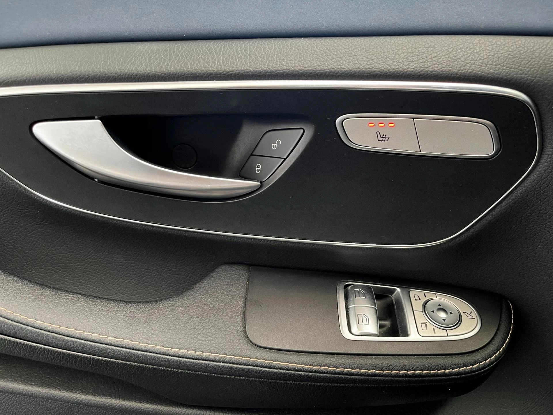 Hoofdafbeelding Mercedes-Benz EQV